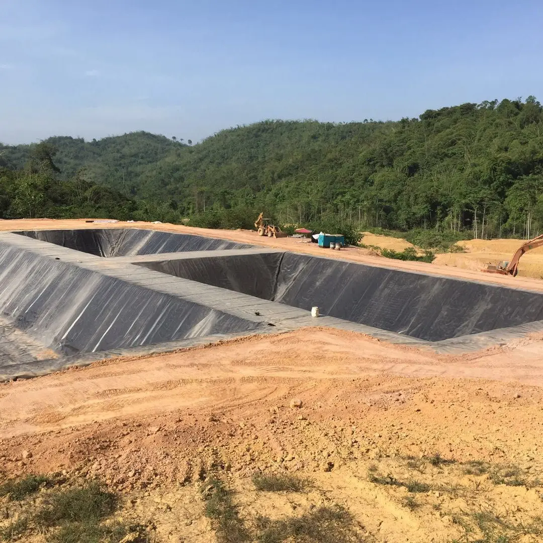 HDPE Earthwork Film, Construction Material HDPE Liner Geomembrane (4).jpg